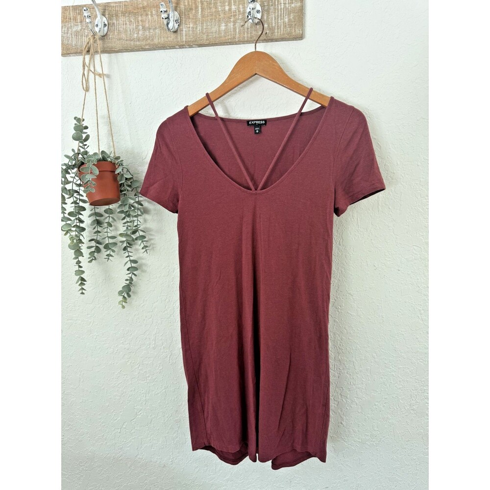 Express Burgundy Starppy V-Neck T-Shirt Dress Size XS Soft Strech Casual Mini